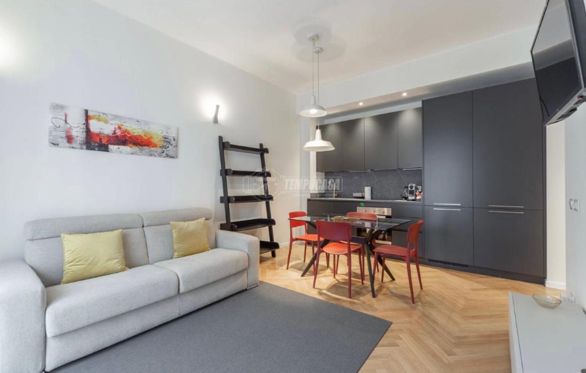 Milano: Incantevole Appartamento In Pieno Centro - Fancy Yellow Apartments Екстер'єр фото